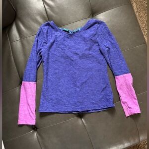 Old Navy Purple Long Sleeve Top with Pink Cuffs and gray Avia pants size 6